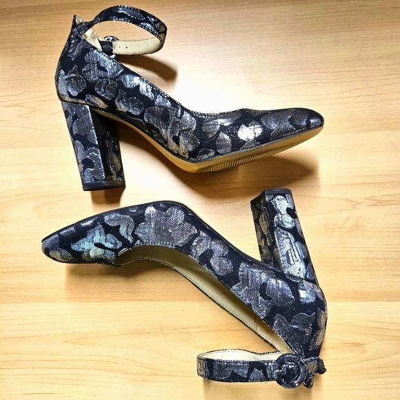 Marc Fisher Ion Silver & Black Metallic Brocade Ankle Strap Block Heel Pumps - Picture 1 of 11